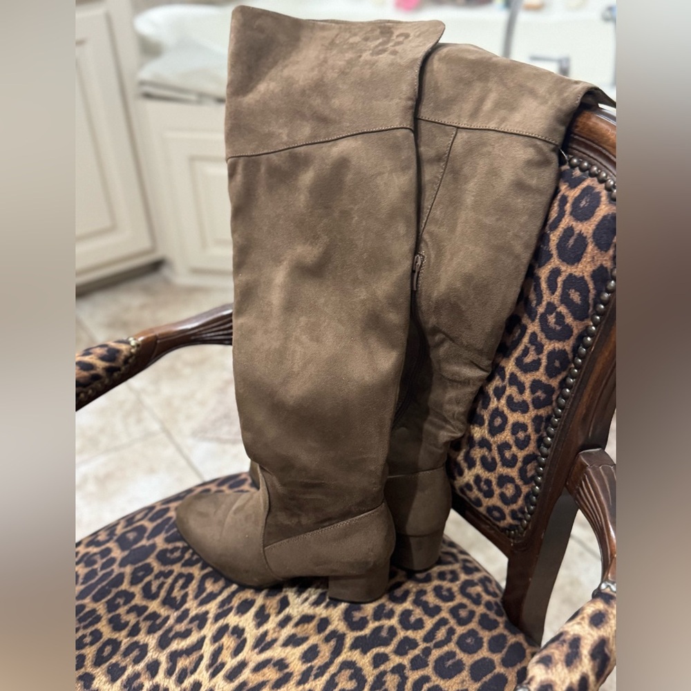 Over the knee boots
